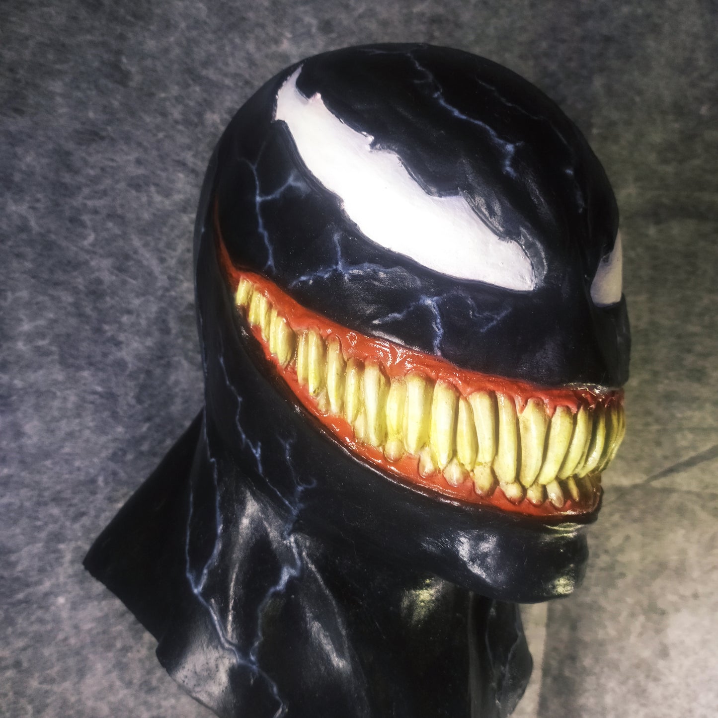 VENOM LATEX MASK