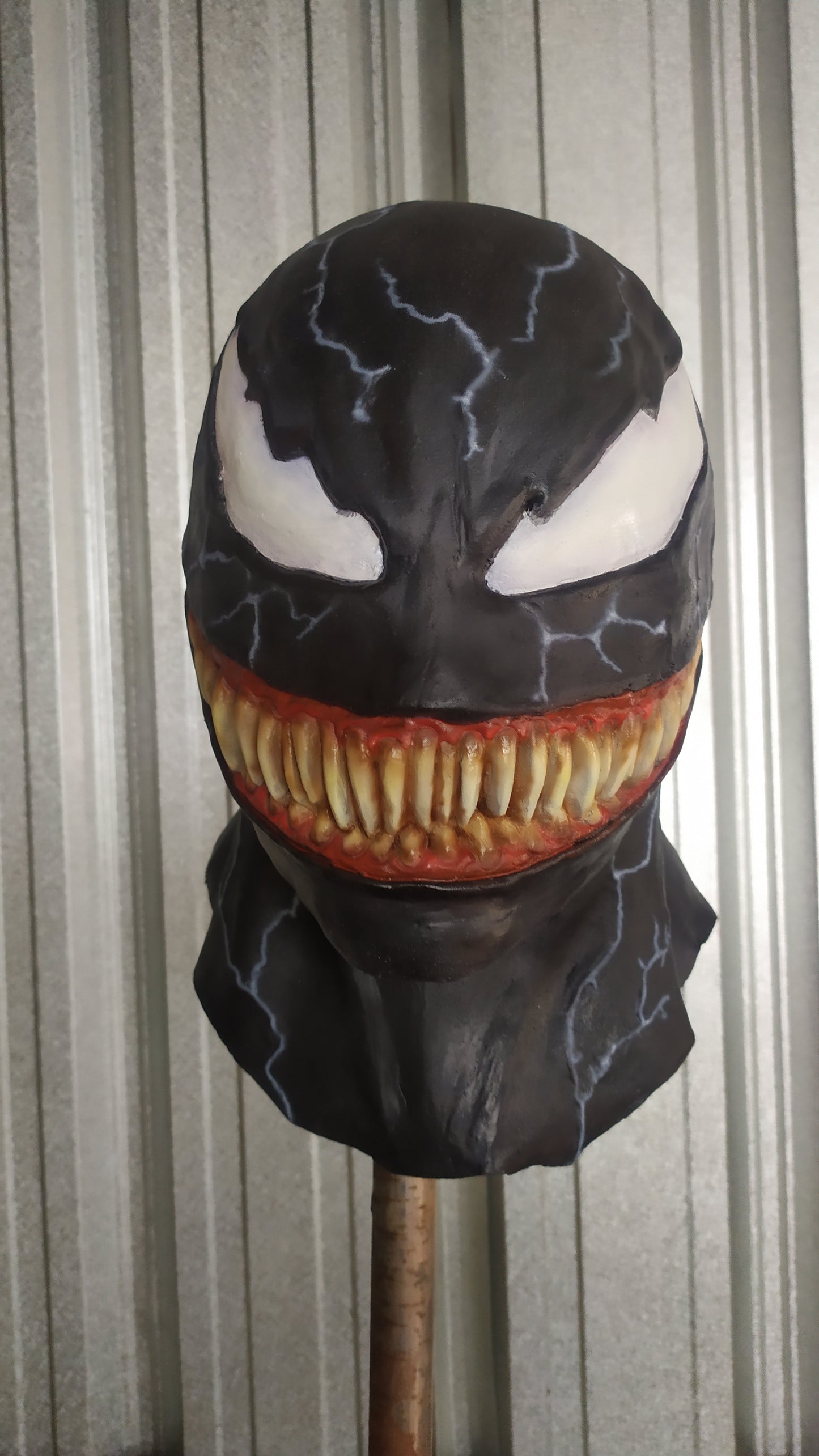VENOM LATEX MASK
