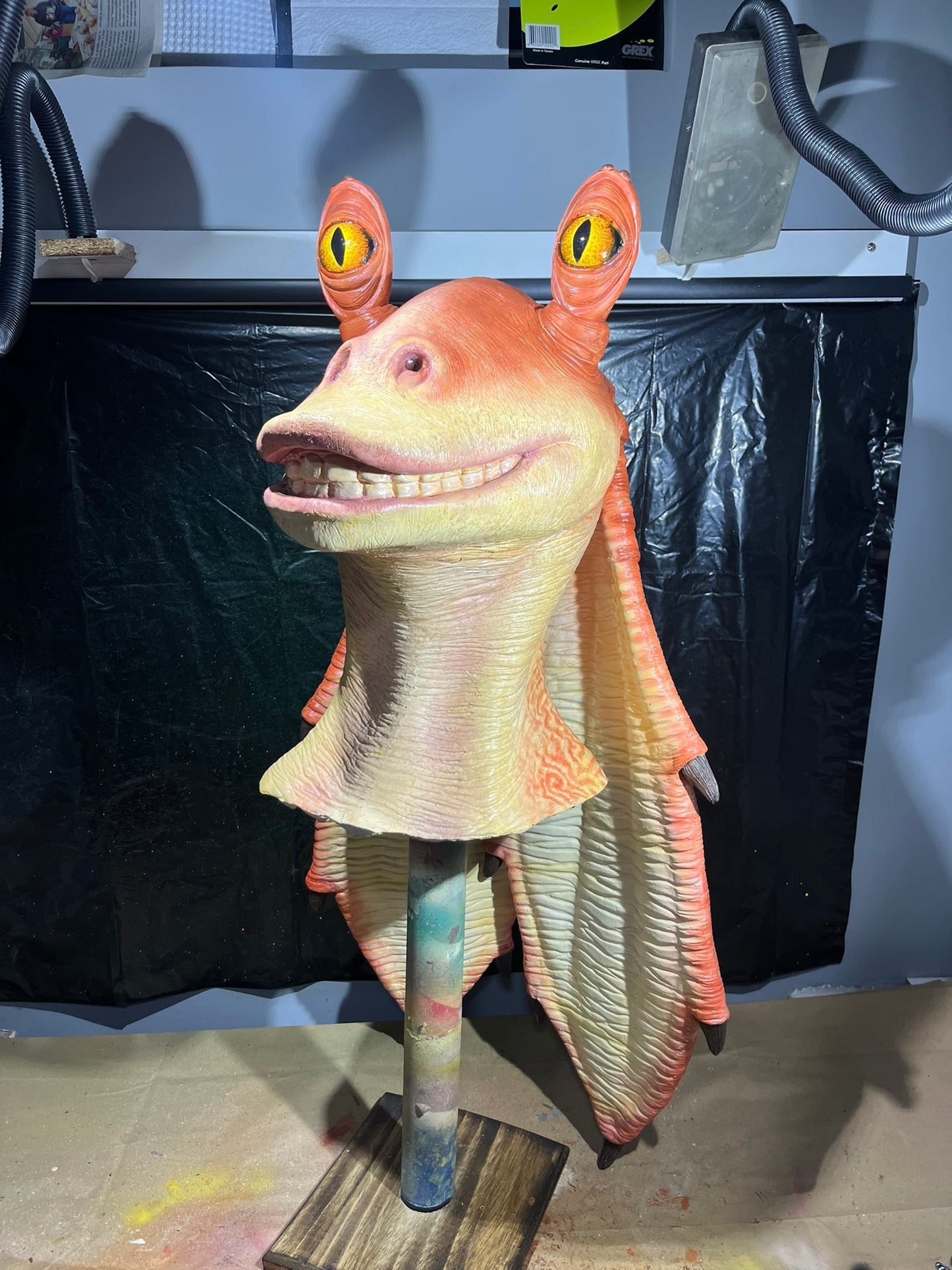JAR JAR SCULPTURE