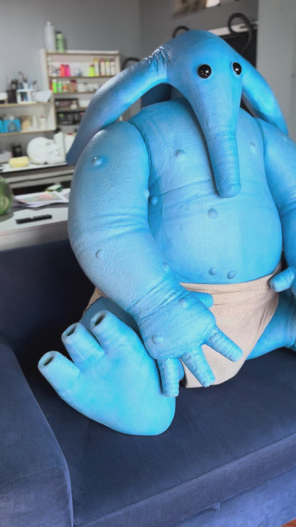 MAX REBO FOAM/LATEX LIFE SIZE SCULPTURE