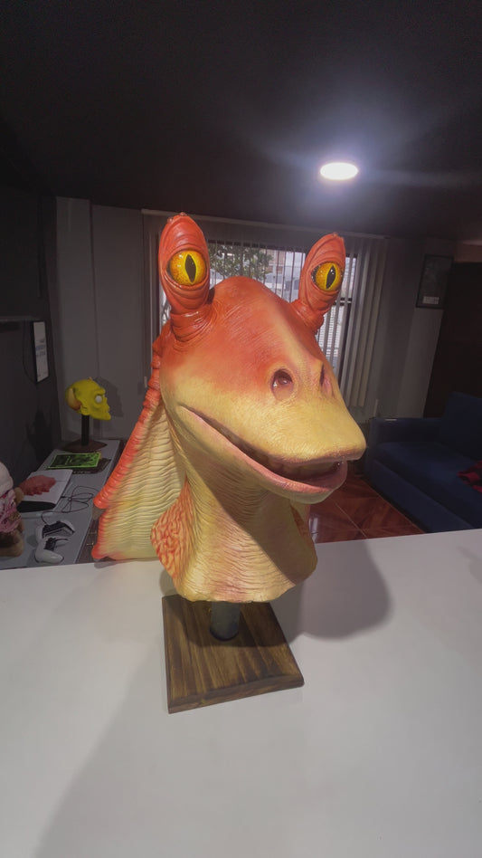 JAR JAR SCULPTURE